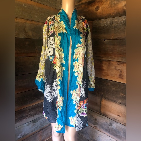 Johnny Was large limono 100% silk - Picture 6 of 9